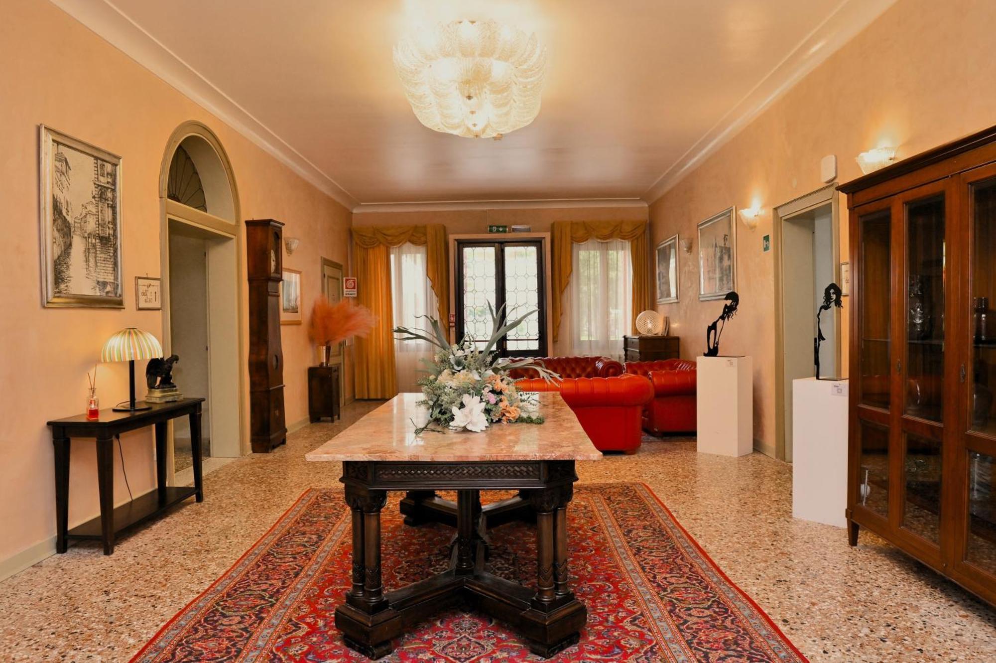 Hotel Patriarca 4*